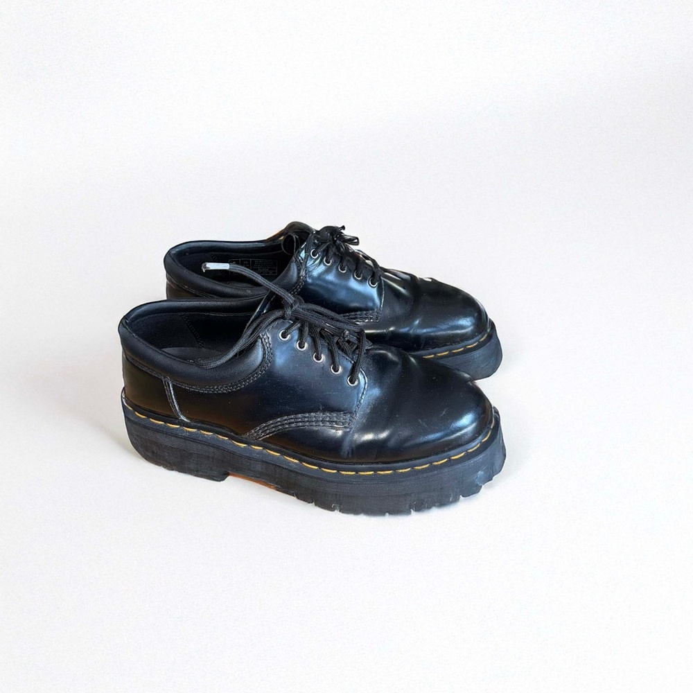 Doc Martens Black Platform Leather Oxfords – Classic Chunky Sole